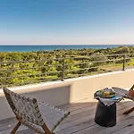 Yaya Villa